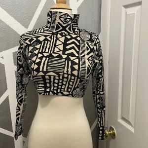 Black and Off white Pattern cropped top